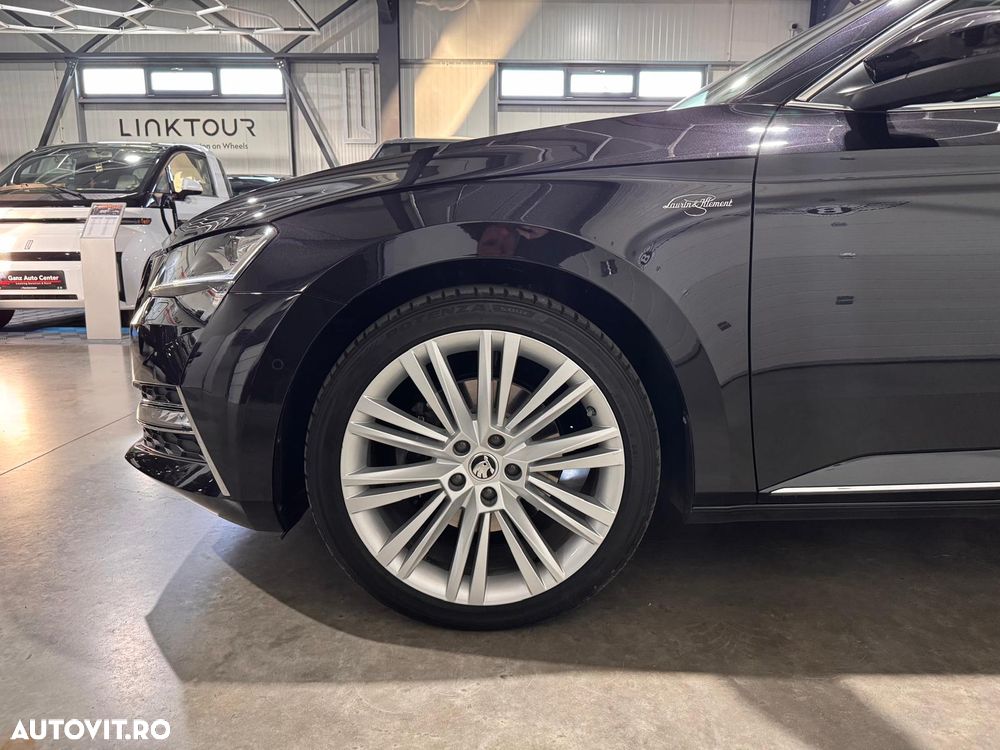 Skoda Superb 2.0 TDI 4X4 DSG Laurin & Klement - 36