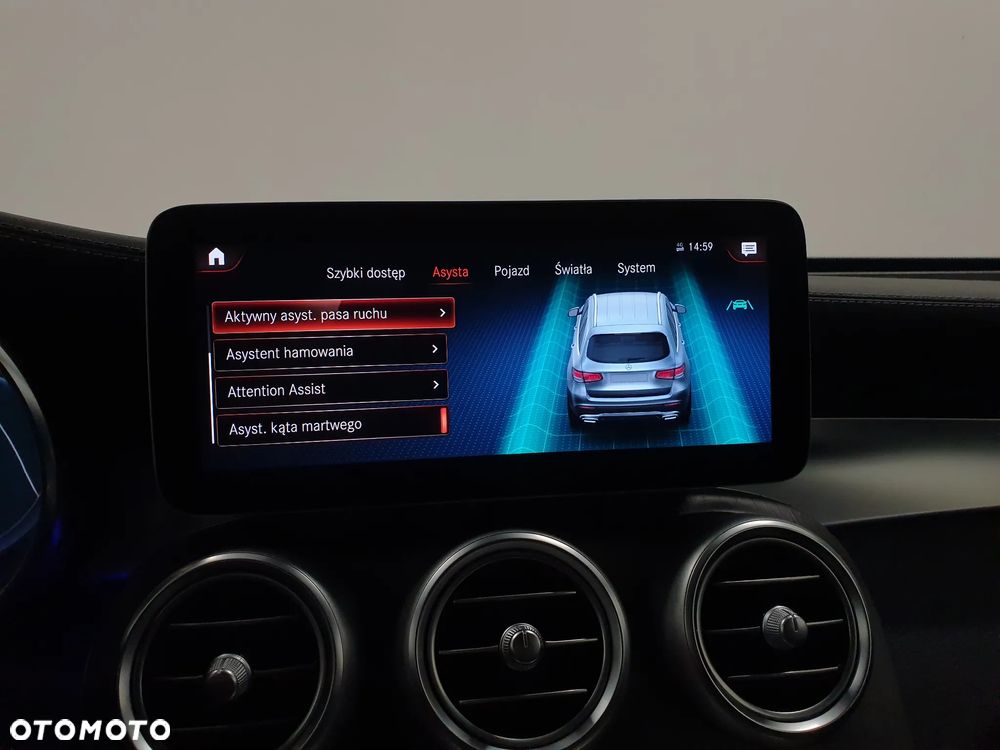 Mercedes-Benz GLC 300 d 4Matic 9G-TRONIC AMG Line Plus - 25