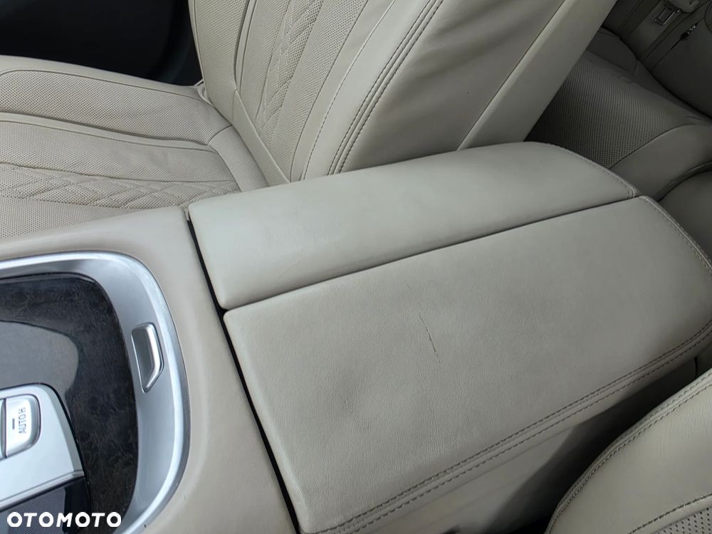 BMW Seria 7 - 17