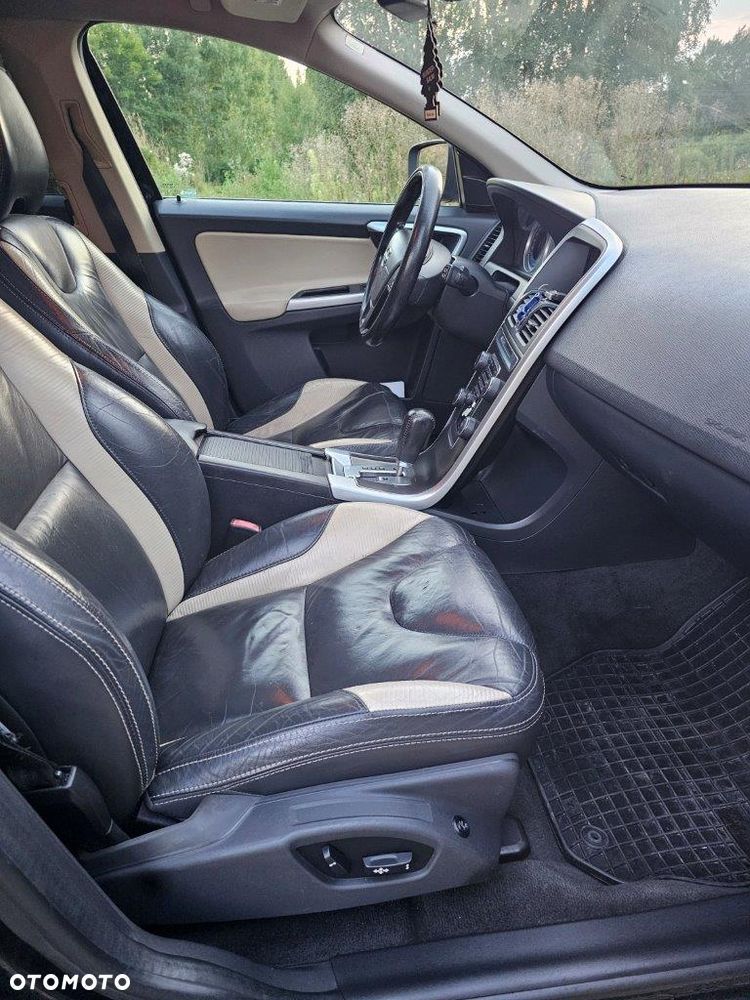 Volvo XC 60 - 14