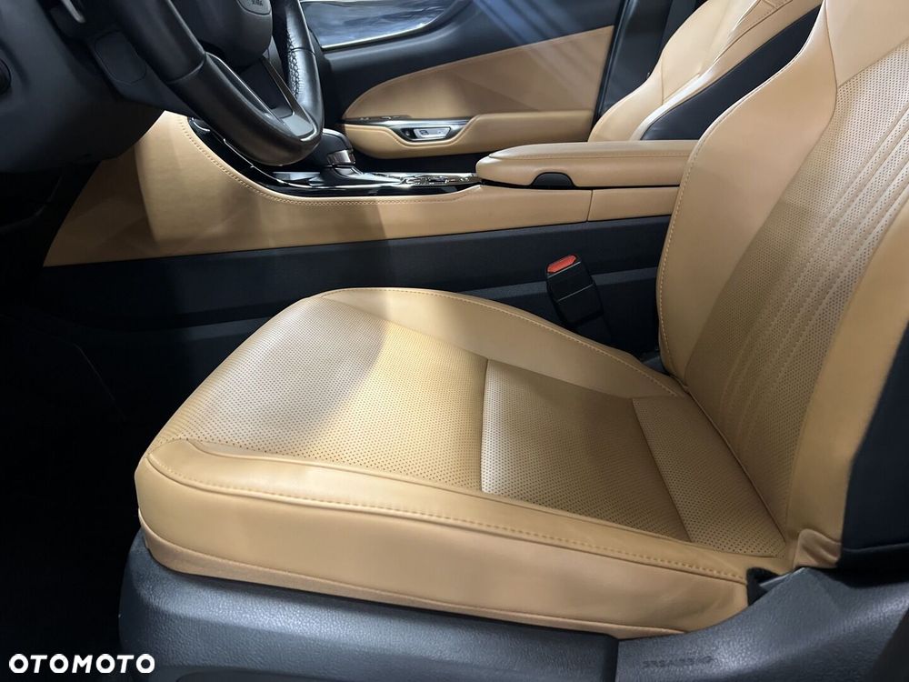 Lexus NX - 10