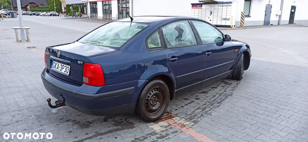Volkswagen Passat - 5
