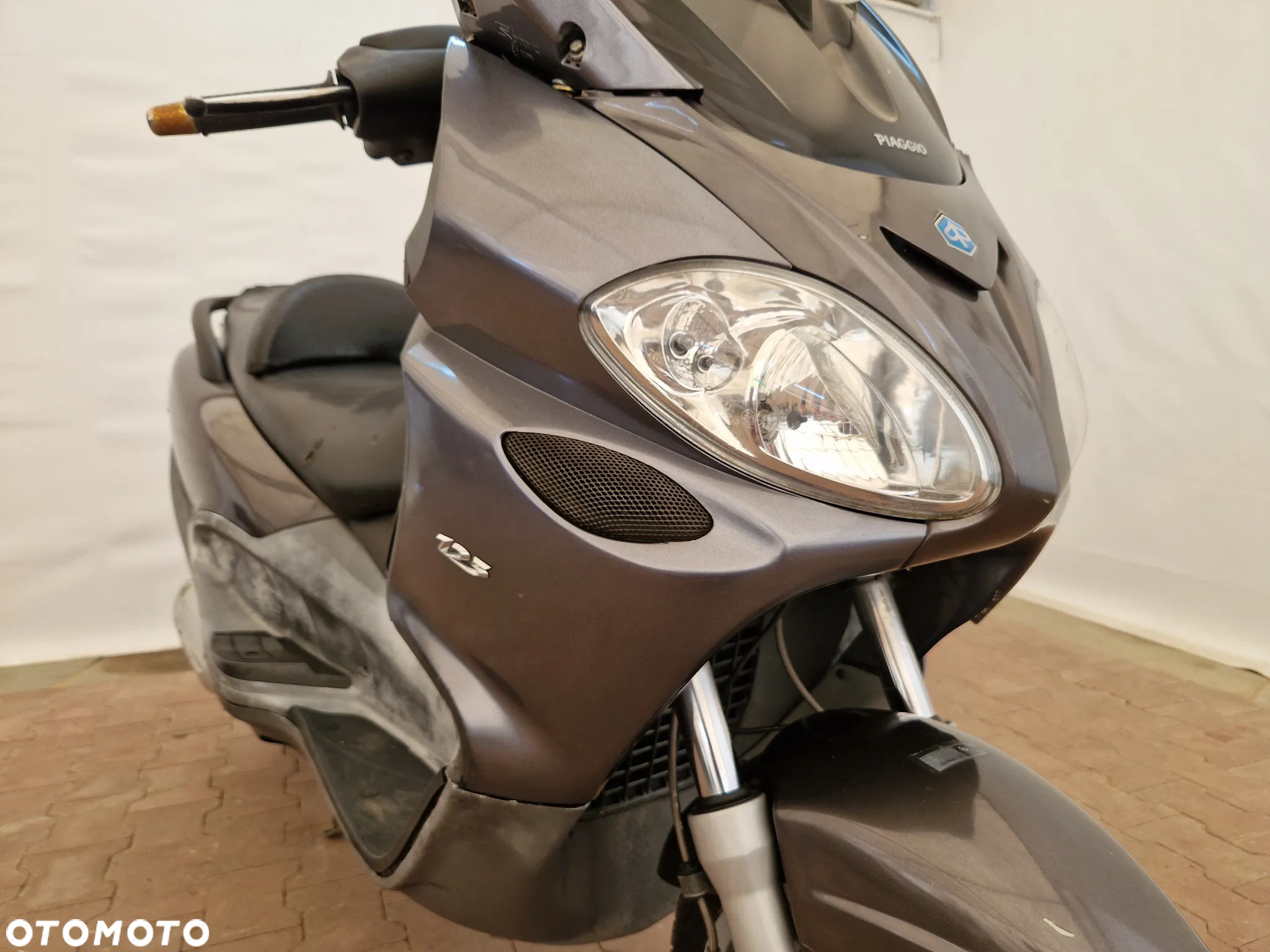 Piaggio X9 - 19