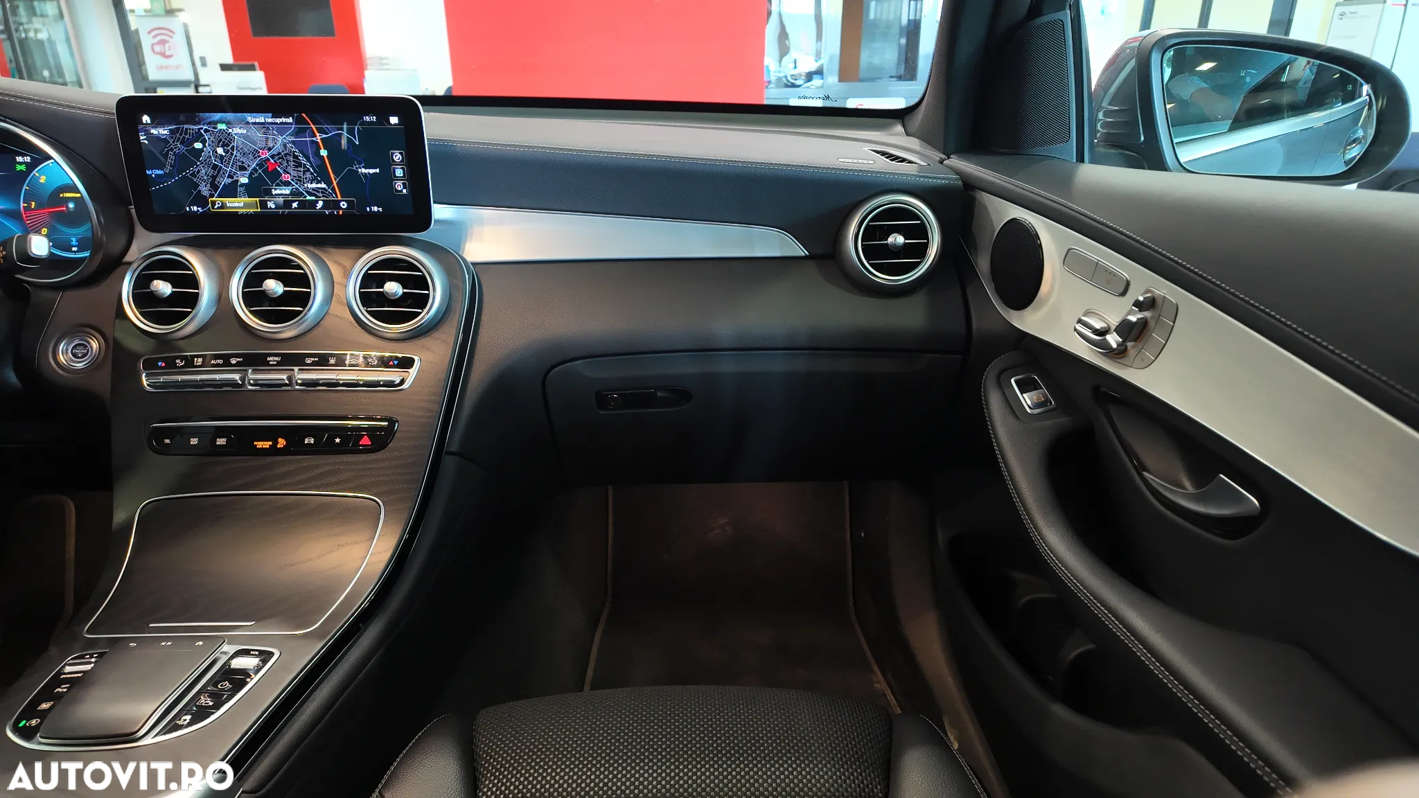 Mercedes-Benz GLC 220 d 4Matic 9G-TRONIC - 19