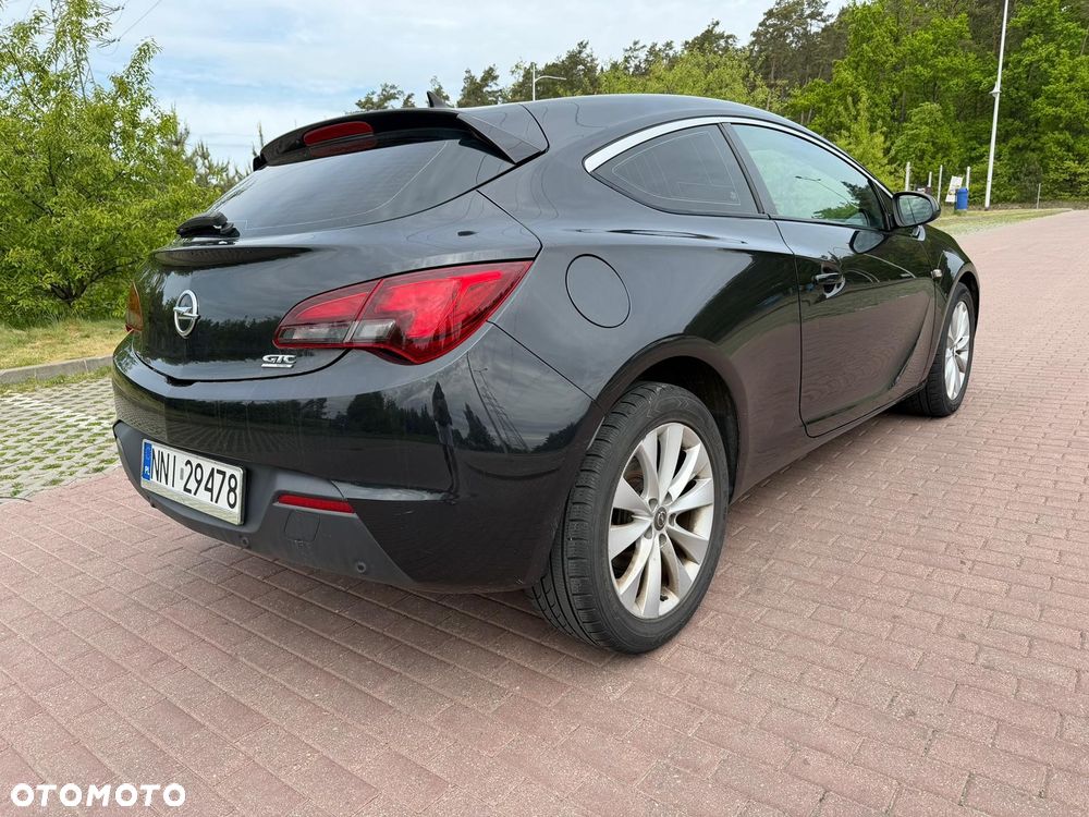 Opel Astra - 4