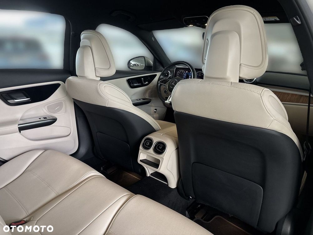 Mercedes-Benz Klasa C 220 d mHEV 4-Matic Avantgarde - 21