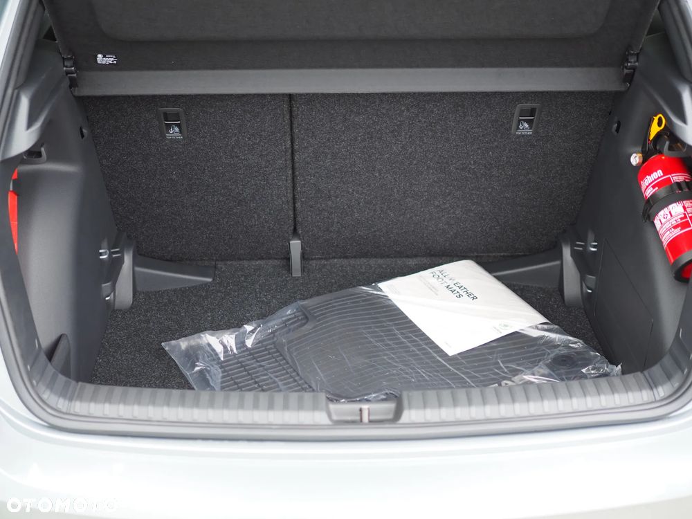 Skoda Fabia 1.5 TSI Monte Carlo DSG - 13