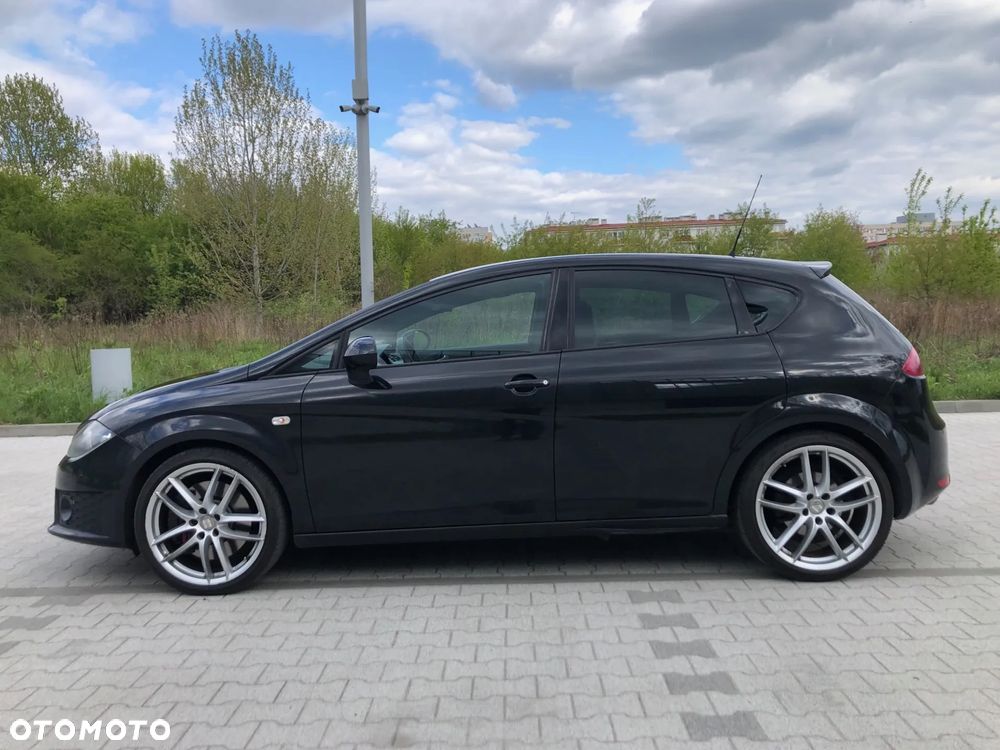 Seat Leon 2.0 T FSI Cupra R - 2