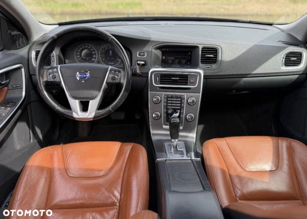 Volvo V60 - 8