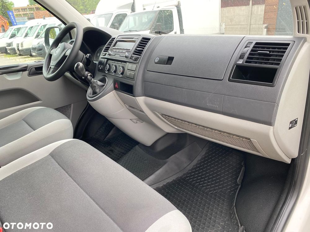Volkswagen TRANSPORTER - 16