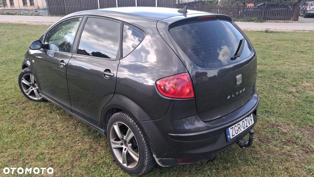Seat Altea 2.0 TDI DPF Sport Edition - 4