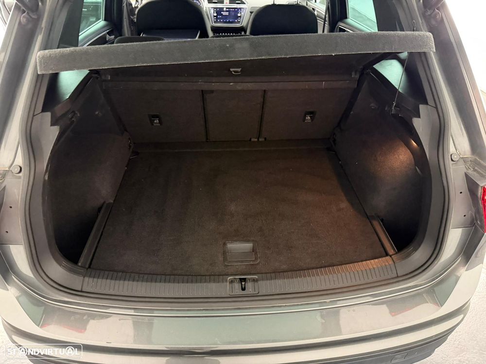 VW Tiguan 2.0 TDI Confortline - 16