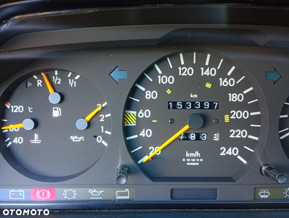 Mercedes-Benz W124 (1984-1993) - 23