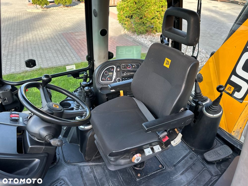 JCB 3CX Sitemaster Plus 92hp manual - 16