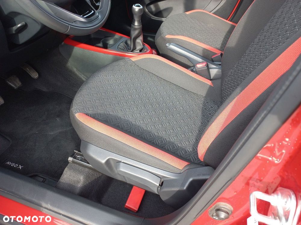 Toyota Aygo X - 9