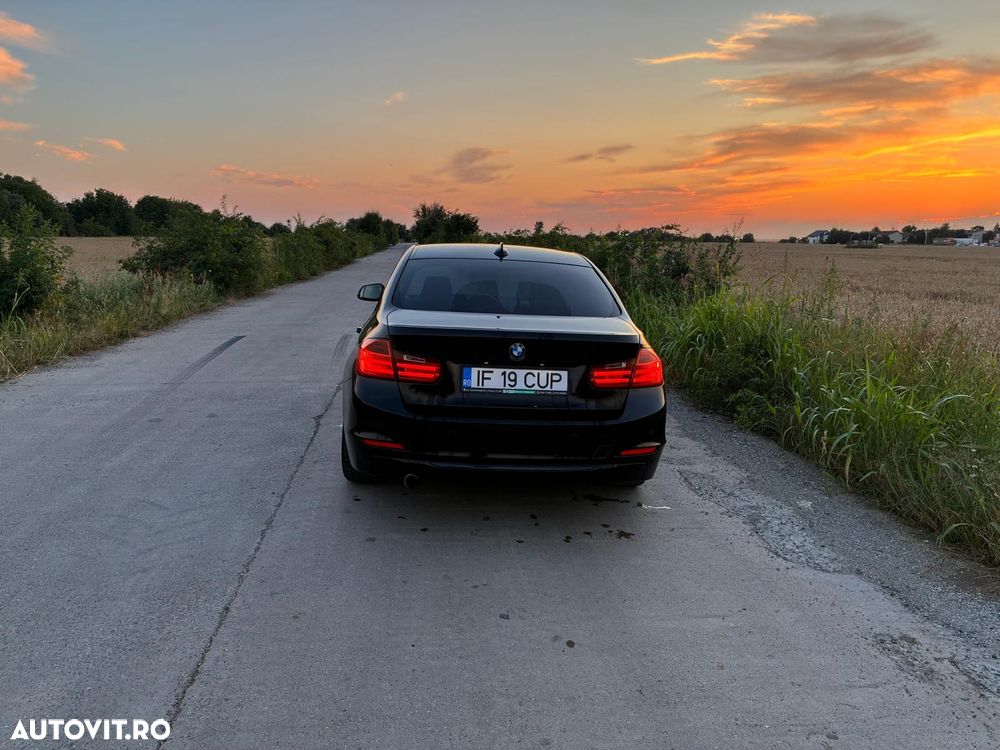BMW Seria 3 320d DPF Aut. Edition Exclusive - 4
