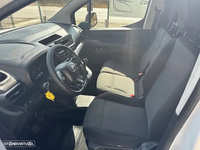 Toyota PROACE CITY 3 LUG. - 12