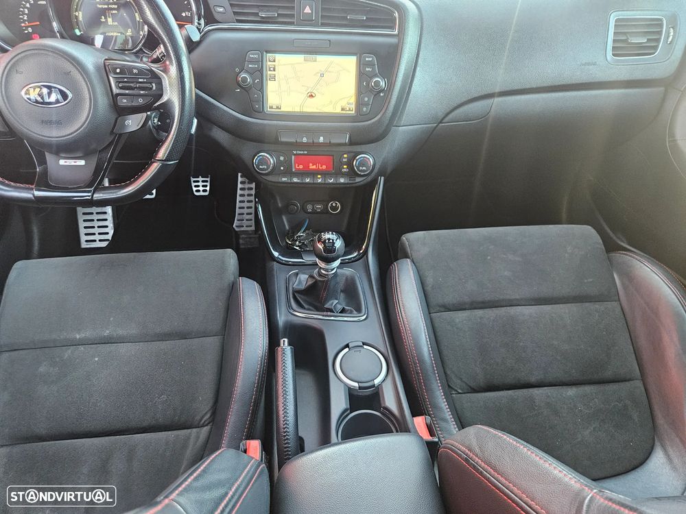 Kia Ceed 1.6 T-GDi GT TOP - 16
