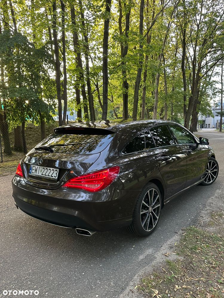 Mercedes-Benz CLA 200 Urban - 18