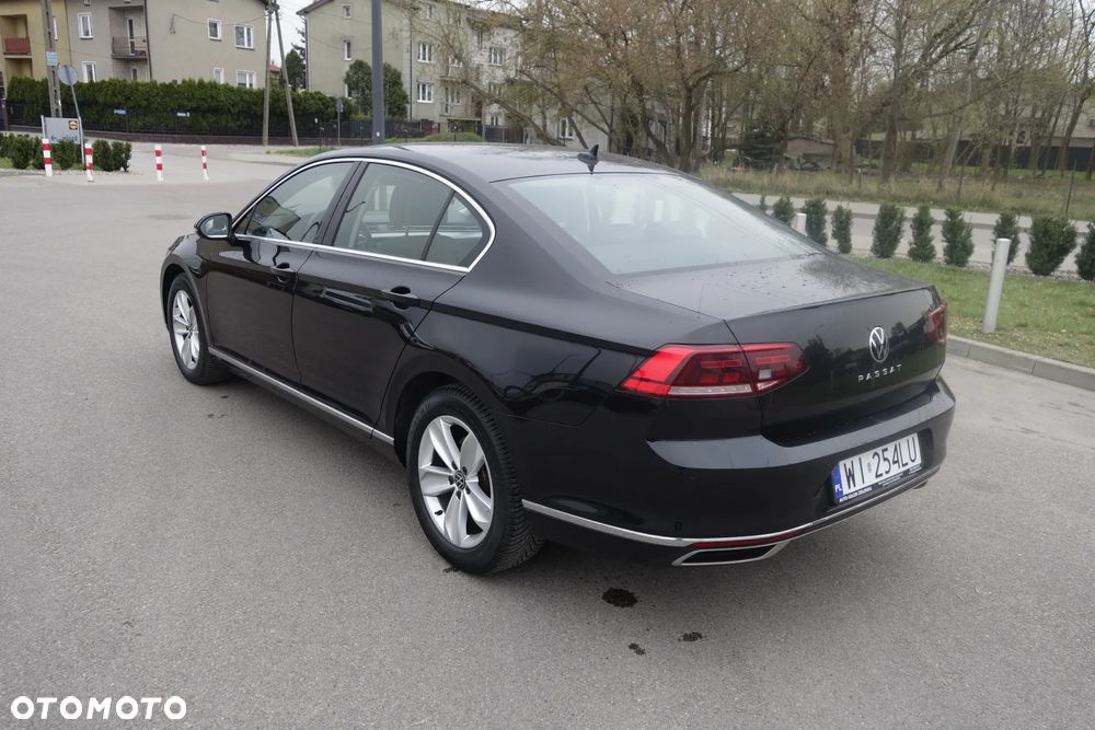 Volkswagen Passat 1.5 TSI EVO Elegance DSG - 5