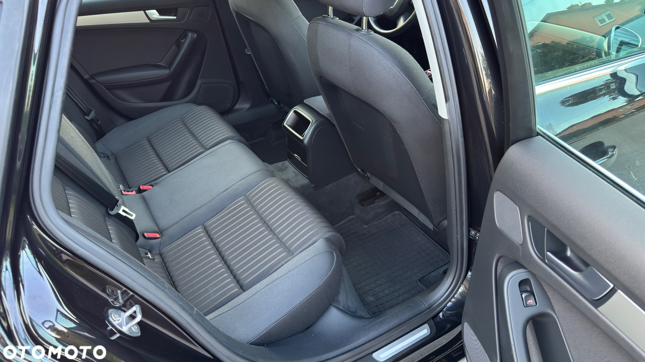 Audi A4 2.0 TDI DPF Ambition - 14