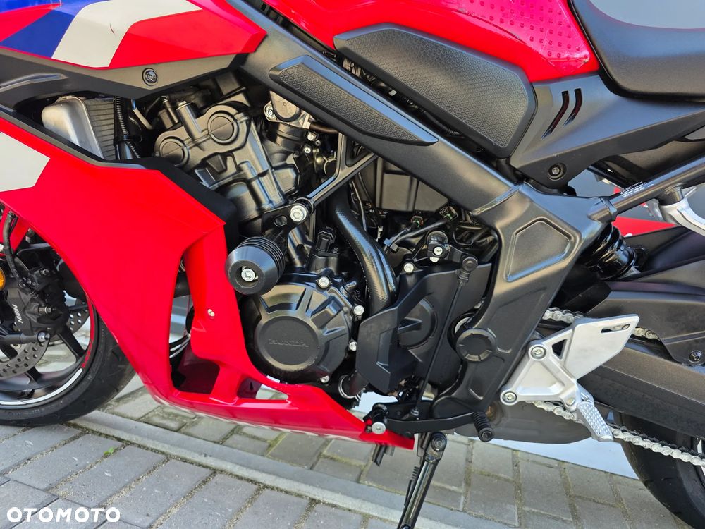 Honda CBR - 26