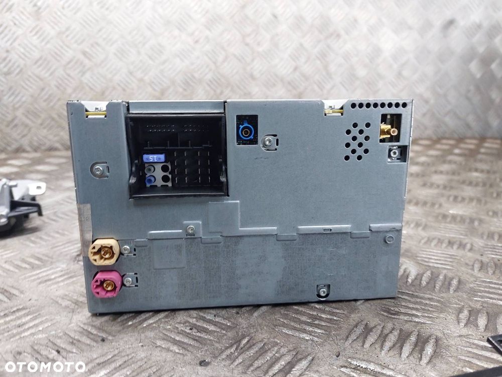 NAPĘD CZYTNIK NAWIGACJI WYŚWIETLACZ PANEL IDRIVE MODUŁ BLUETOOTH BMW X1 E84 - 11