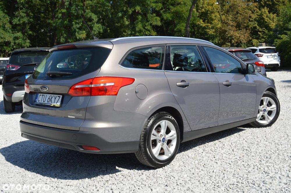 Ford Focus - 20