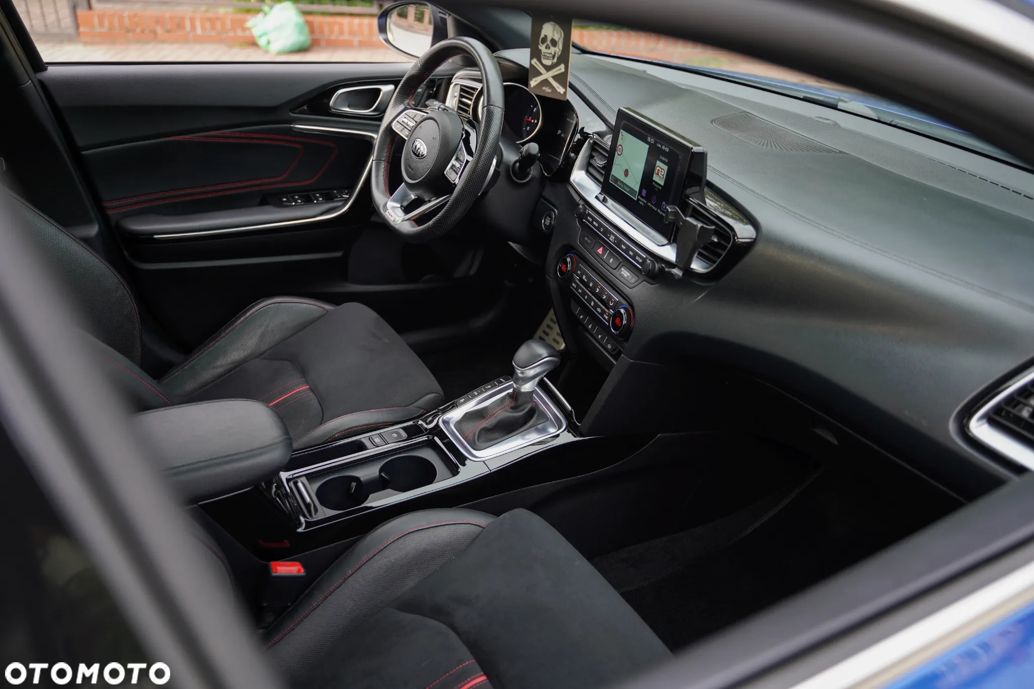Kia ProCeed 1.6 T-GDI GT DCT - 24