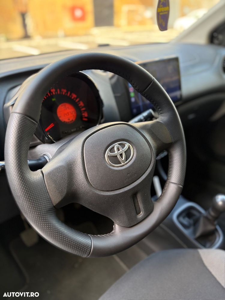 Toyota Aygo - 13