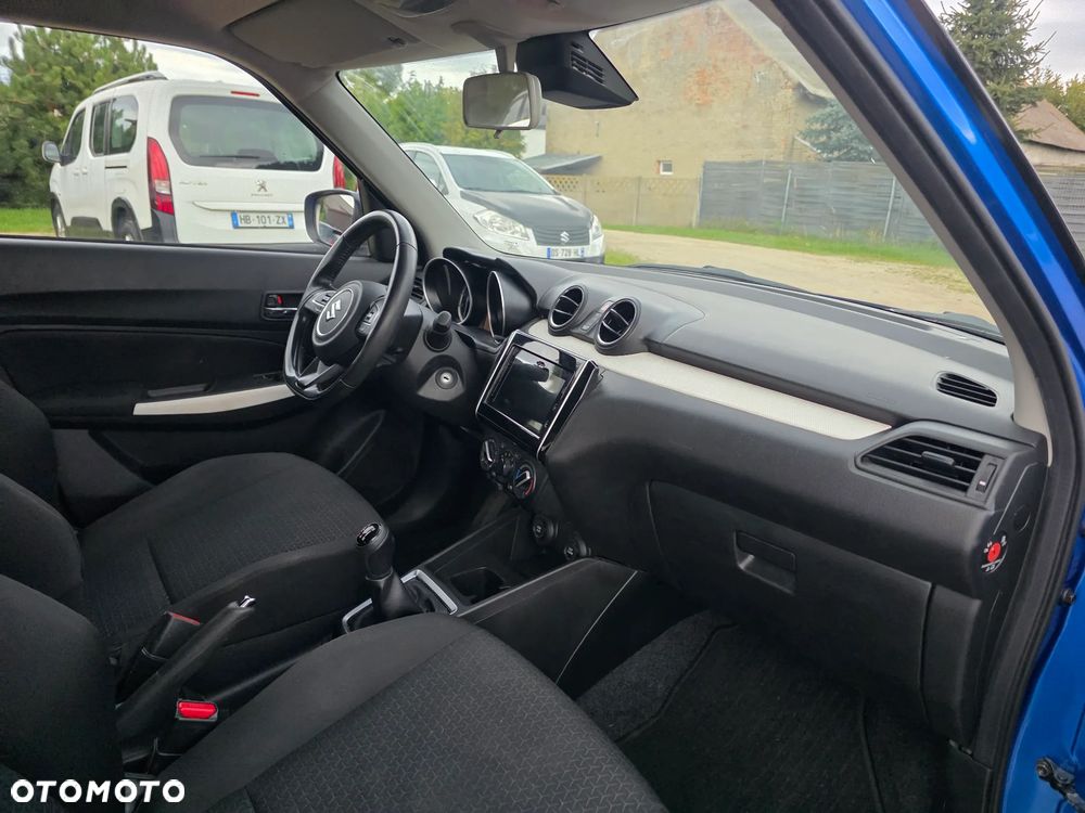 Suzuki Swift 1.2 Dualjet Hybrid Comfort - 16