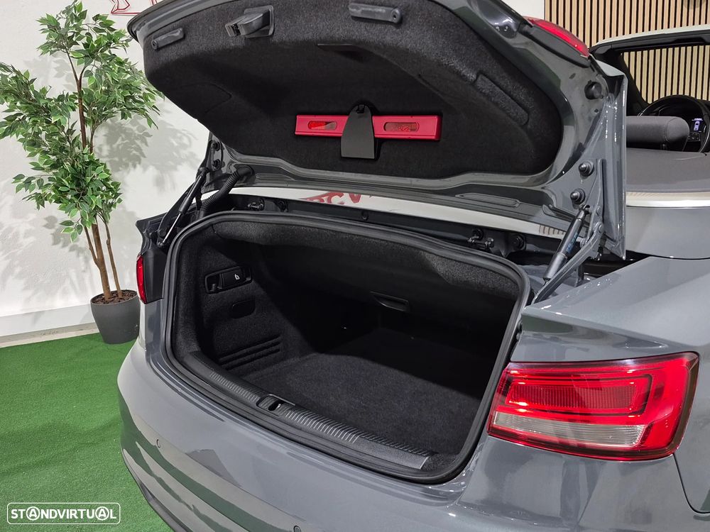 Audi A3 Cabrio 1.6 TDi Sport - 44