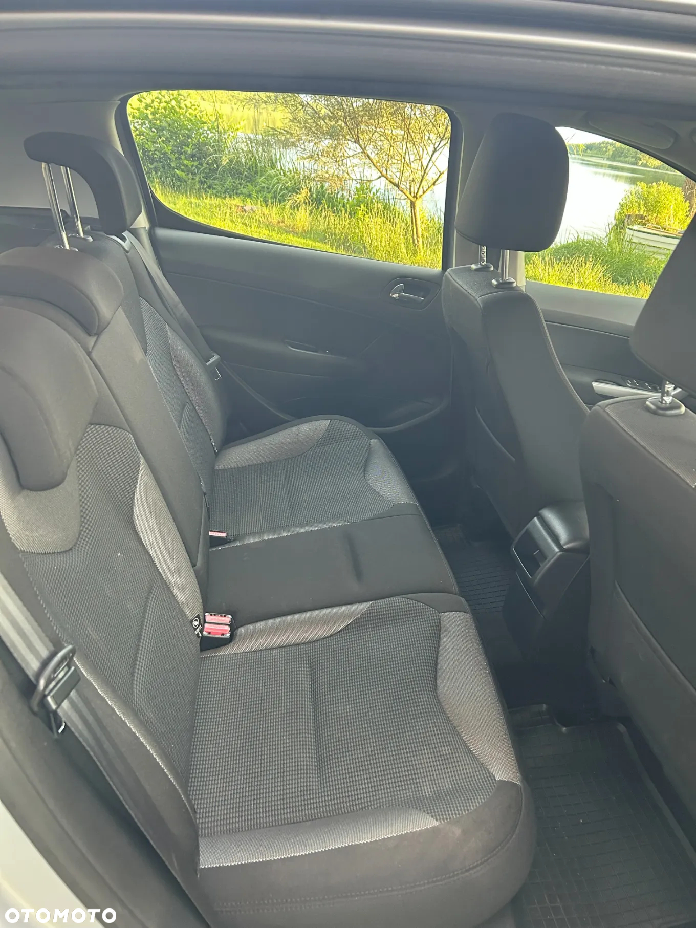 Peugeot 308 1.6 Premium - 14