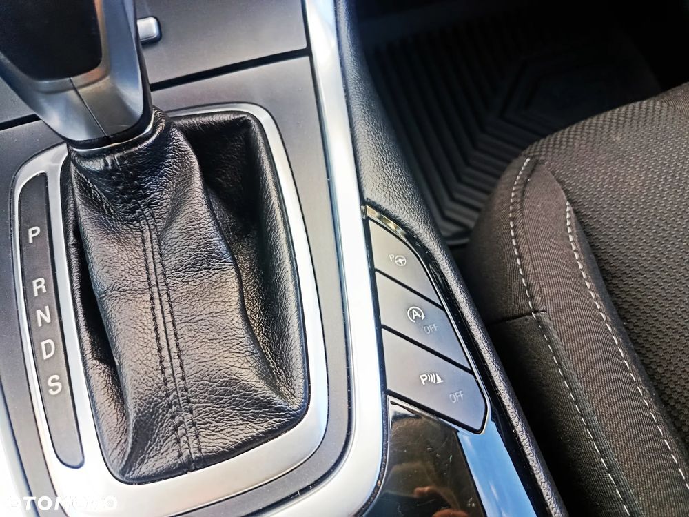 Ford S-Max 2.0 TDCi Titanium PowerShift - 30