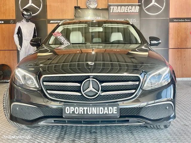 Mercedes-Benz E 300 de Avantgarde - 37