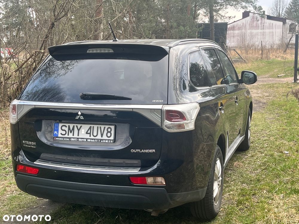 Mitsubishi Outlander 2.2 DID Instyle NAVI EU5 - 3