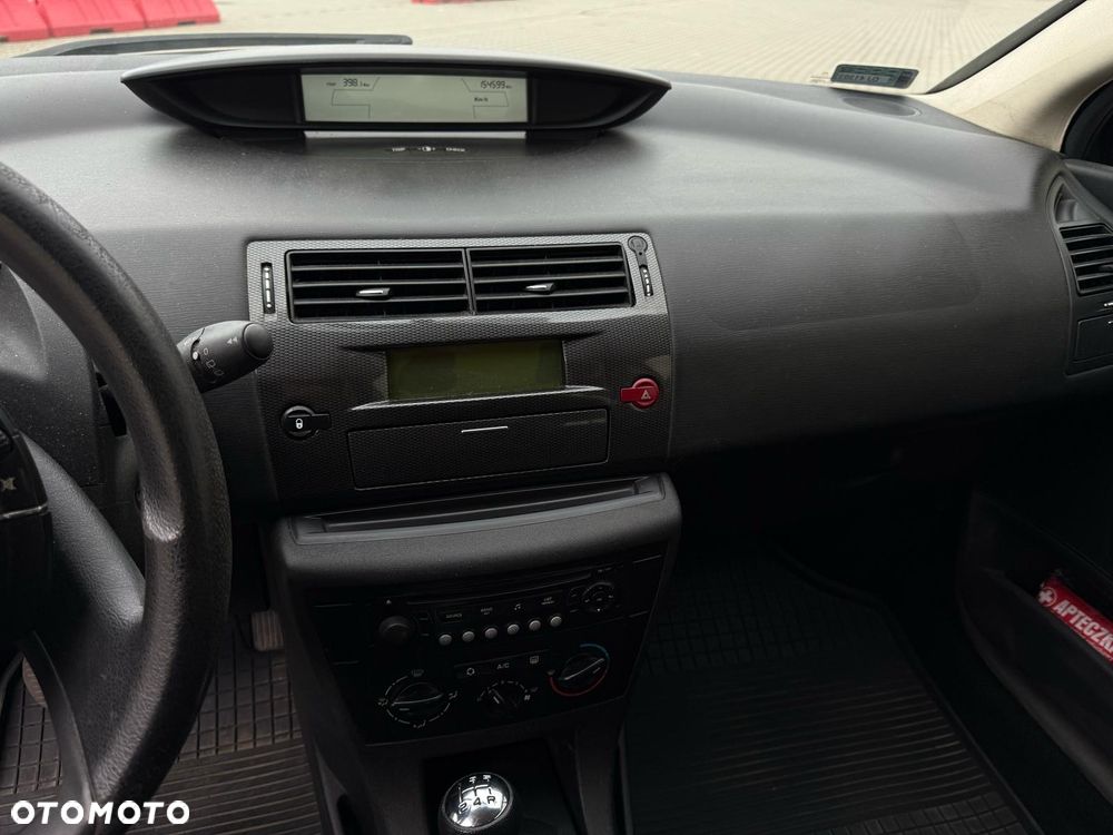 Citroën C4 1.6 16V VTR Pack - 9