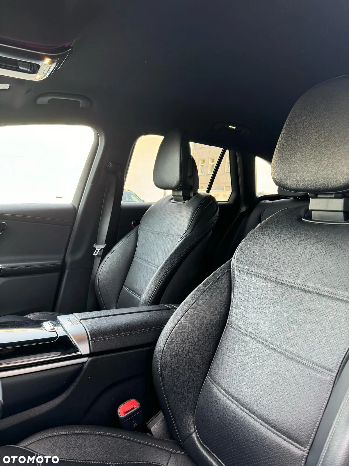 Mercedes-Benz GLC 300 4Matic 9G-TRONIC Edition Avantgarde - 8