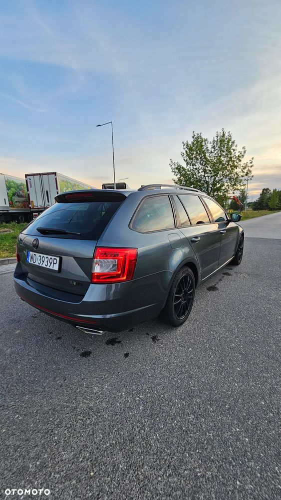 Skoda Octavia 2.0 TDI 4x4 RS Challenge DSG - 5
