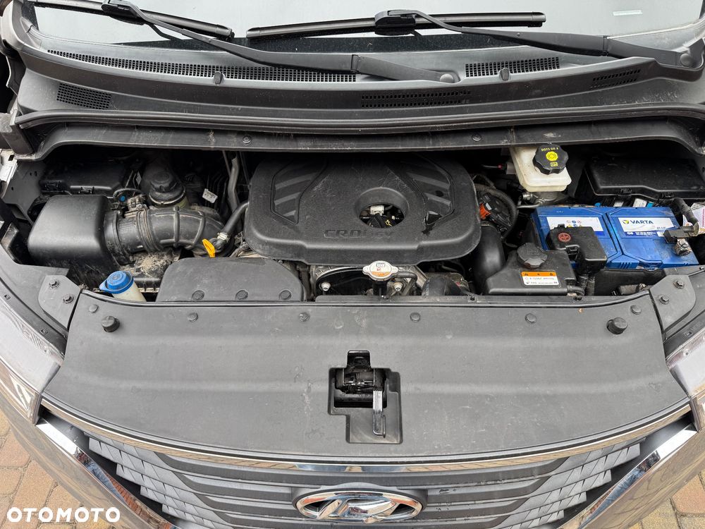 Hyundai H-1 2.5 CRDi Travel Comfort - 29
