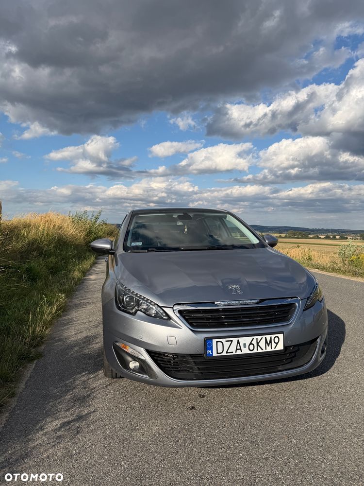 Peugeot 308 1.2 PureTech Allure S&S - 8