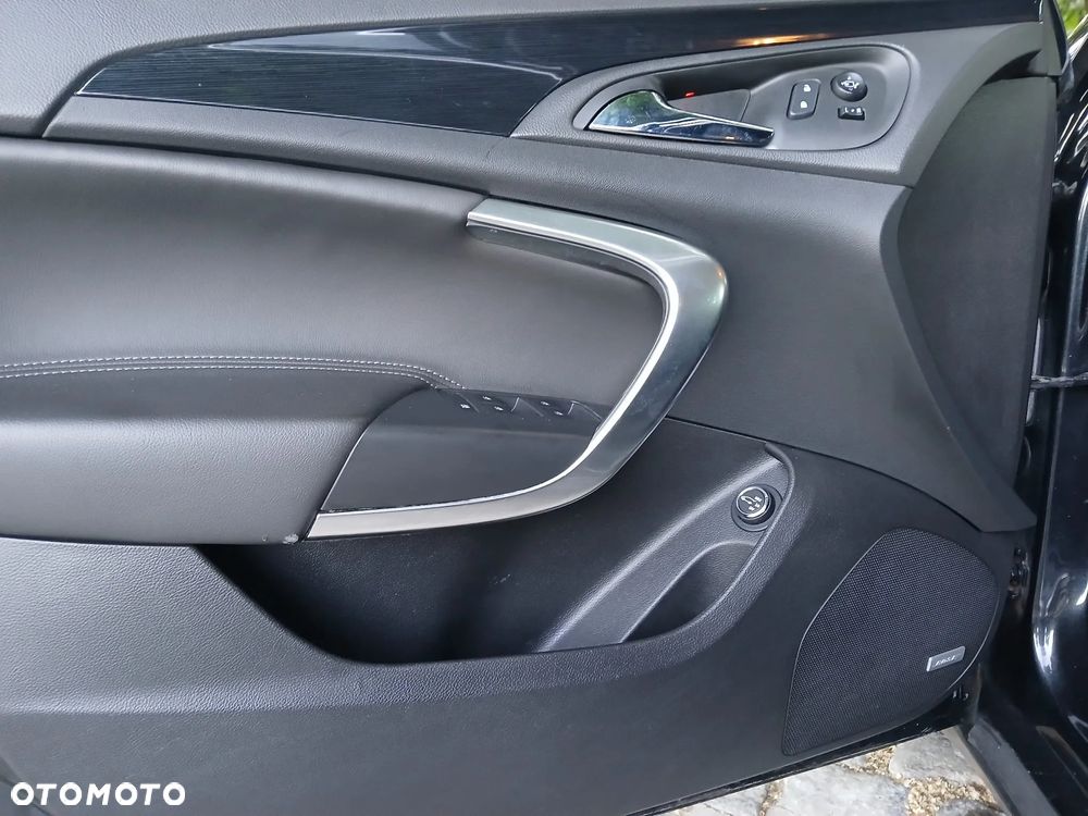 Opel Insignia - 8