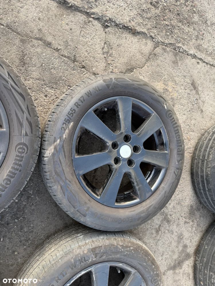 Toyota Avensis T27 LIFT 2,0 D4D 15-20r alufelgi z oponami 225/55/17 - 5