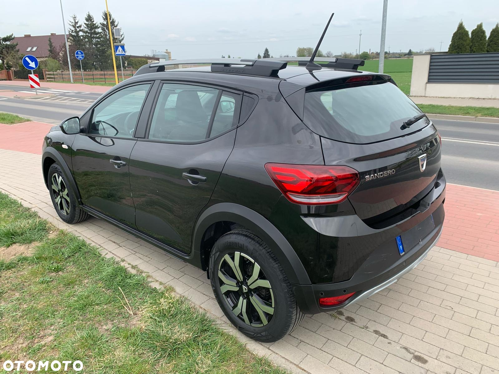 Dacia Sandero Stepway TCe 90 Essential - 3