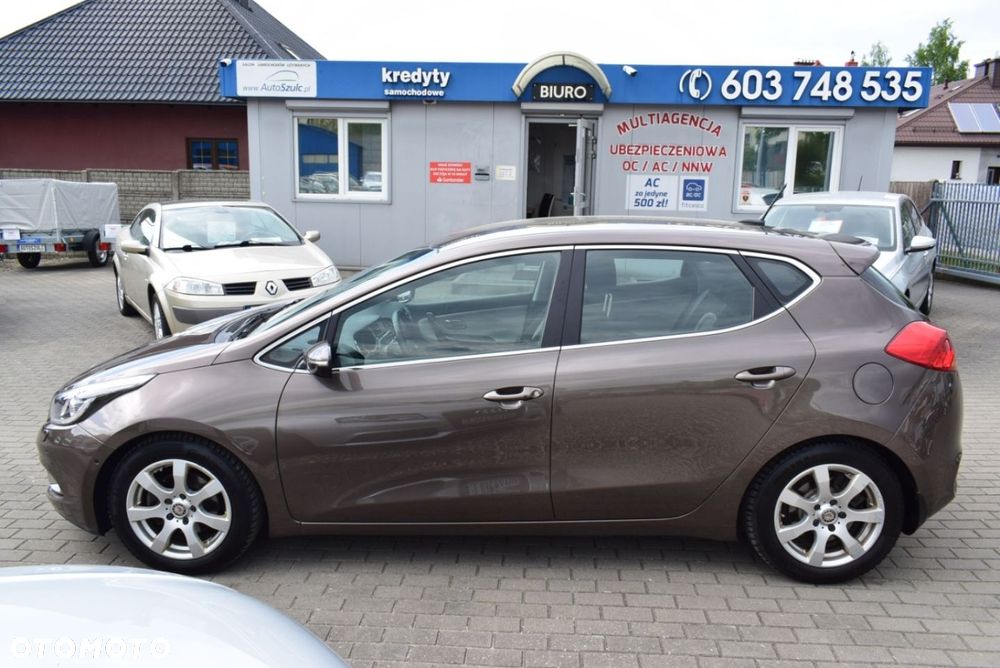 Kia Ceed - 7