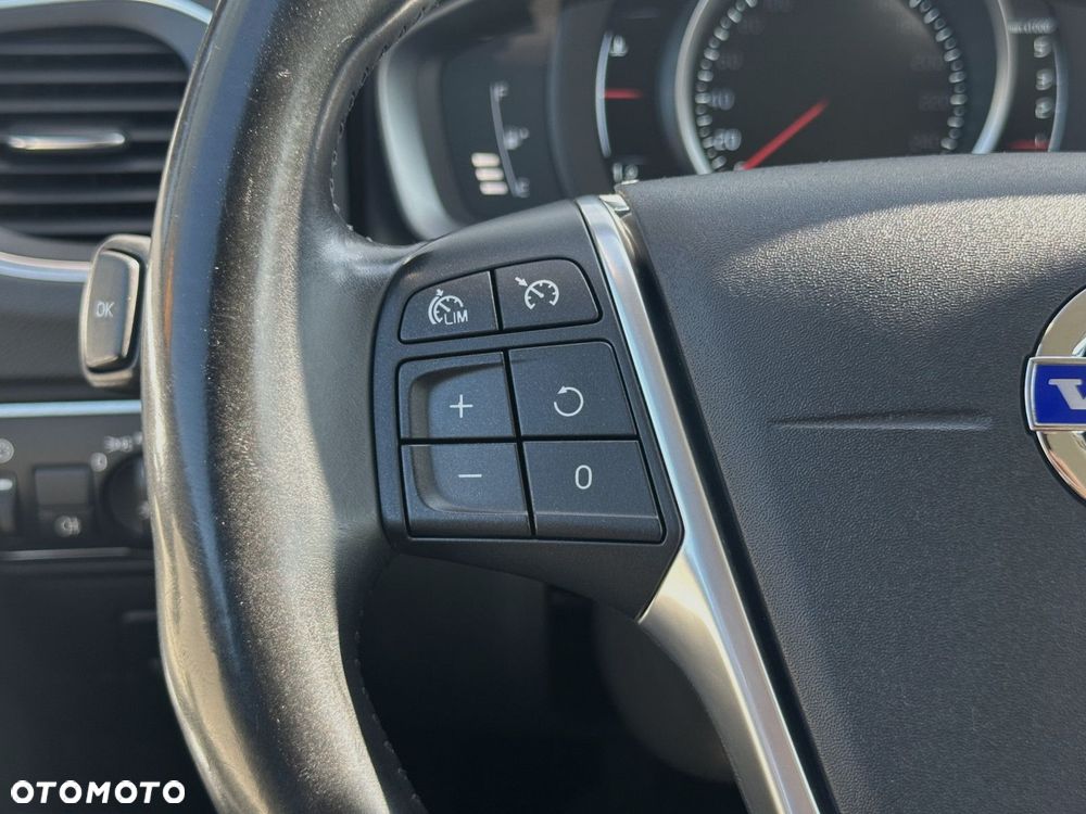 Volvo V60 - 10