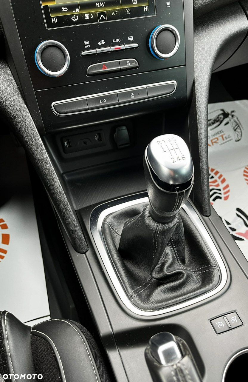 Renault Megane - 26