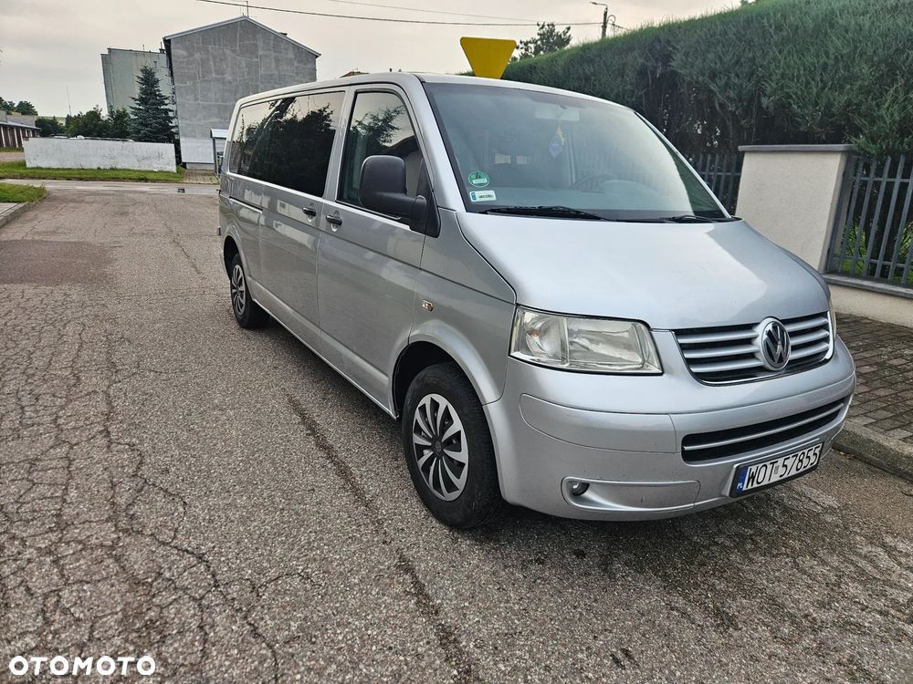 Volkswagen Caravelle - 3