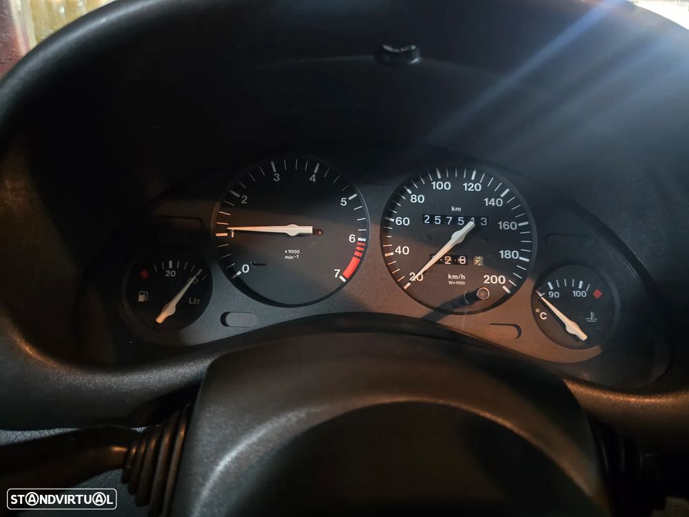 Opel Corsa 1.4 Eco - 6