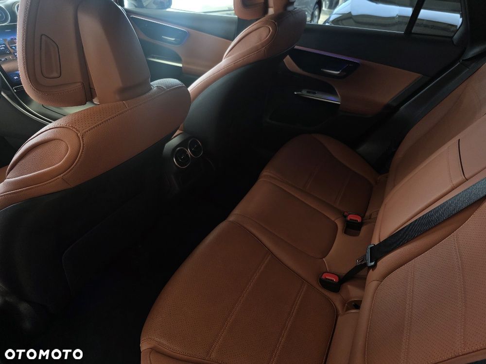 Mercedes-Benz GLC ver-200-4--matic - 13